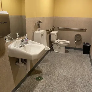 Mens bathroom