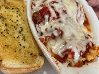 Wagon Wheel Cafe & Pizza