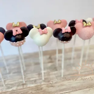 minnie mouse cake pops