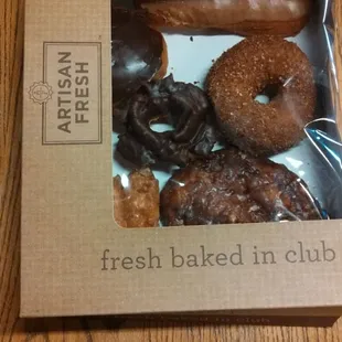 Raised Twist, Bavarian, Buttermilk Bar (Impressive), Apple Fritter (Oily), Raised Crumb, Maple Long John, Chocolate Sour Cream