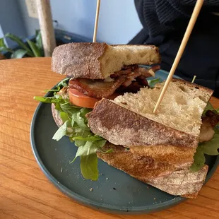 BLT