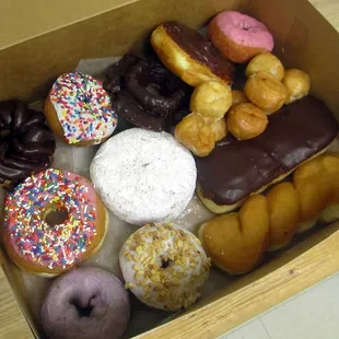 Donut box