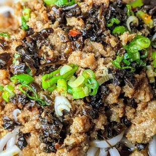 Dan Dan Noodles | Instagram: @telephonesmoothie