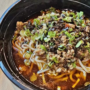 Szechuan noodles @poprockphotography