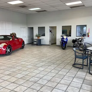 Show Room