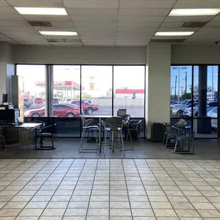 Show Room