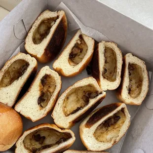 Mini chasiu bao with barely any meat filling