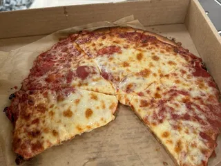 Giannilli's II Restaurant & Lounge