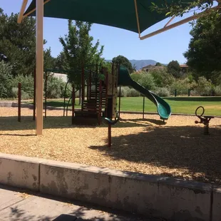 Clean with nice shaded seating