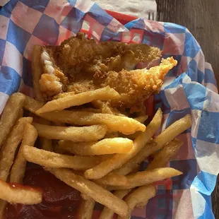 Fish dinner-not good slaw