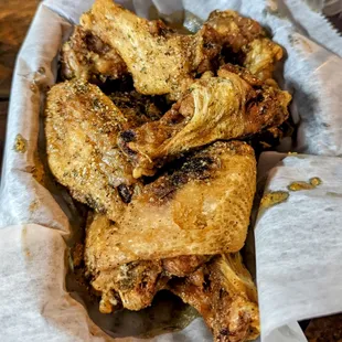 Blackened garlic wings