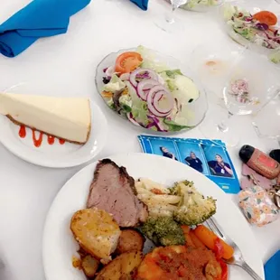 Food was amazing  excellent service definitely would recommend