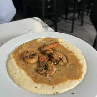 Shrimp and grits