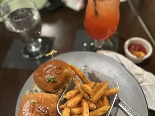 Ibis Cuisine