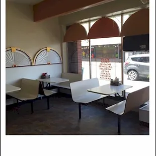 Interior Sunset Pizza &amp; Grille, Carnegie PA