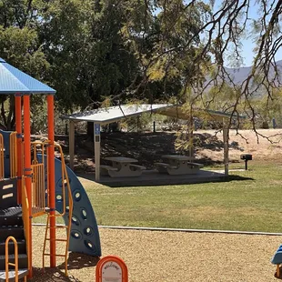 Covered patio and BBQ area