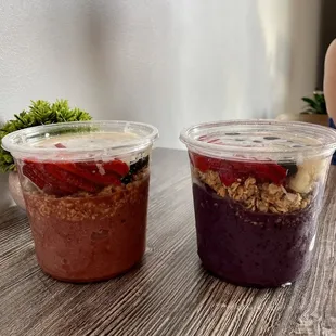 Sunset açaí bowl (left), colada açaí bowl (right)