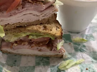 Metro Deli