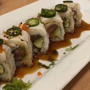 King Cobra Roll, Dynamite Roll &amp; Tom Ka Kai coconut soup