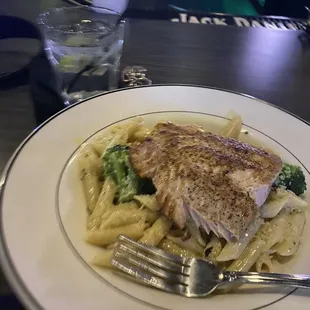 Salmon pasta