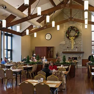 Sunset Terrace at Lakeview Park