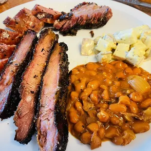 Lunch plate Round 1.  Sorry, as you can see, I'm not a big fan of potato salad.