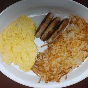 Eggs, turkey sausage and golden hashbrowns