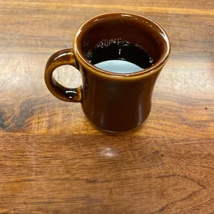 Coffee is always hot and full! Great service!
