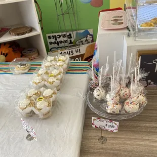 A few more mini muffins, and cake pops