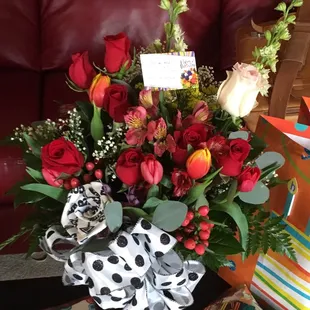 Absolutely gorgeous birthday bouquet!