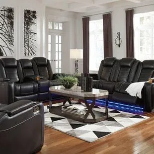 Man Cave with style! This is perfect to watch the big game in.