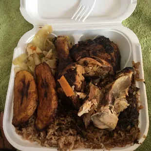 Jerk chicken small plate. Is delicious. Please get it!