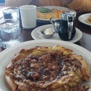 Pear Oven-Baked Pancake