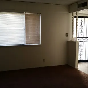 Each room: broken damaged dirty filthy blinds. unclear how a property mngmnt co. can feel comfortable showing  a property in this way