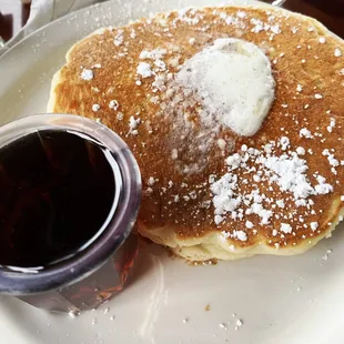 Fluffy buttermilk pancakes