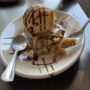 Beard pudding à la mode