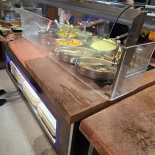 Hot food counter
