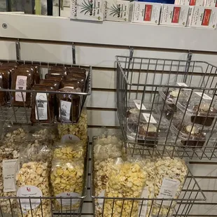 Vegan Popcorn, vegan Carrot cakes and Banana bread