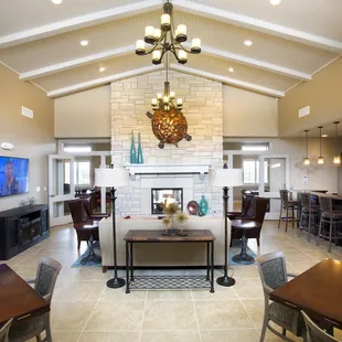SunSTONE Apartment Homes at Fox Ridge