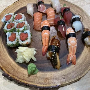 Sushi Deluxe!