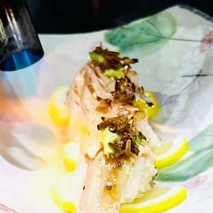 Seared salmon belly ( torched at the table,really yummy!!)