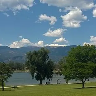 Prospect Lake @ Memorial Park