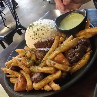 Filet Mignon Lomo Saltado