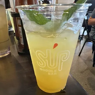 Party Jug Yuzu Peach