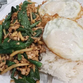 Thai Hot Basil (Pad Kapau)