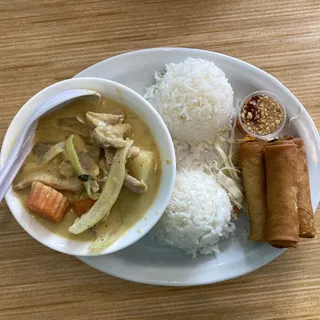 E. Yellow Curry Chicken and Spring Rolls (3 pcs)