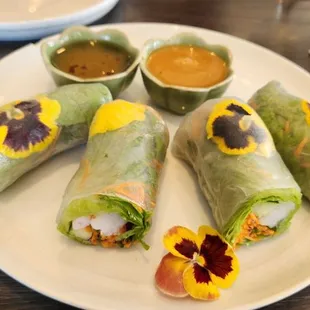 Shrimp spring roll