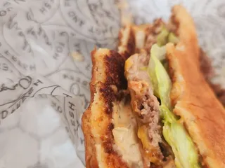 Frosty's Burgers