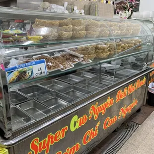 To go food - no food due to holiday