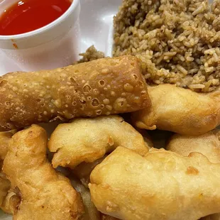 104. L03. Sweet and Sour Chicken Luncheon Special